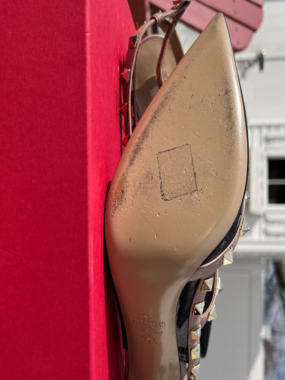 Valentino Garavani Patent Rockstud Caged Pumps 100 MM Black/Poudre- Authentic - Picture 12 of 14